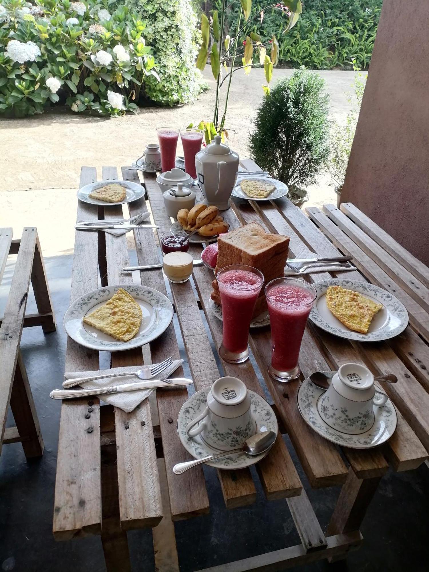 Keshiya Holiday Home Nuwara Eliya Dış mekan fotoğraf